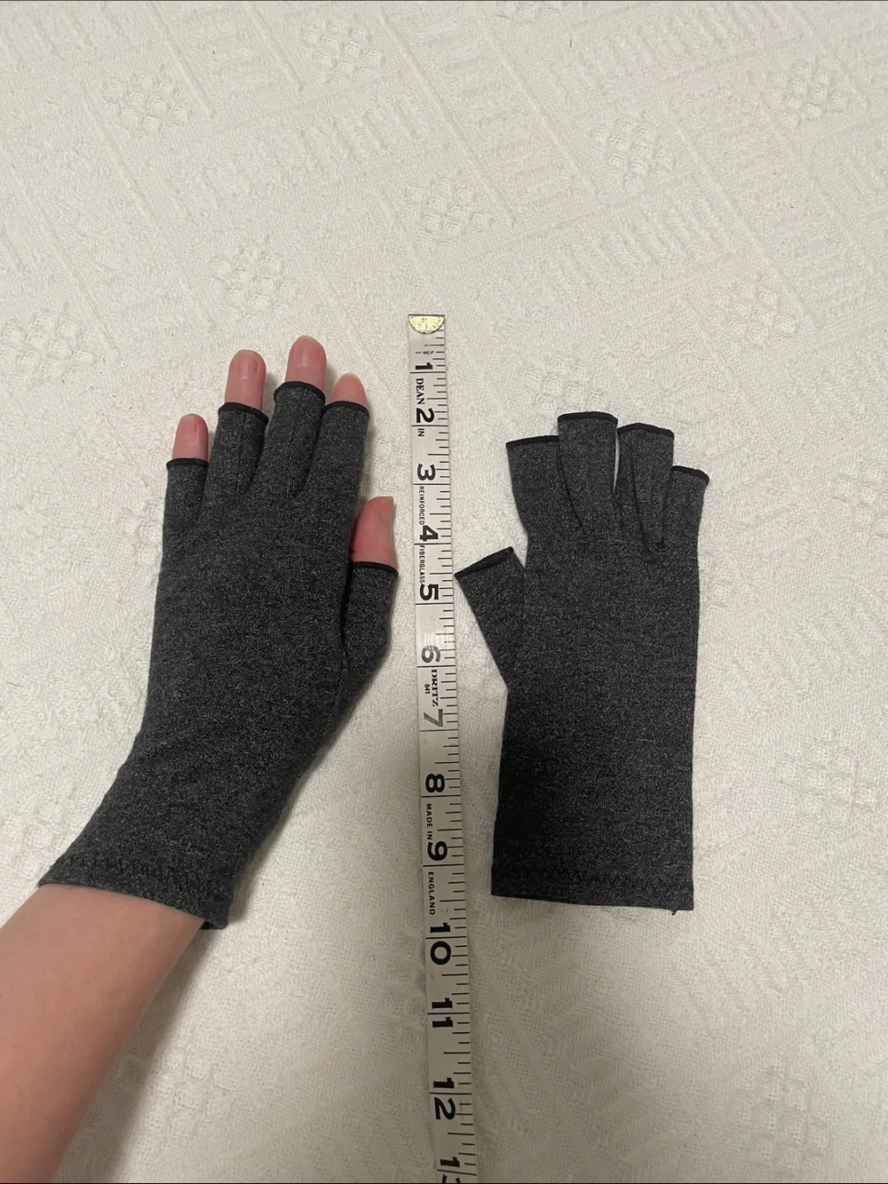 🖤5/$25 pair arthritis gloves left & right hand